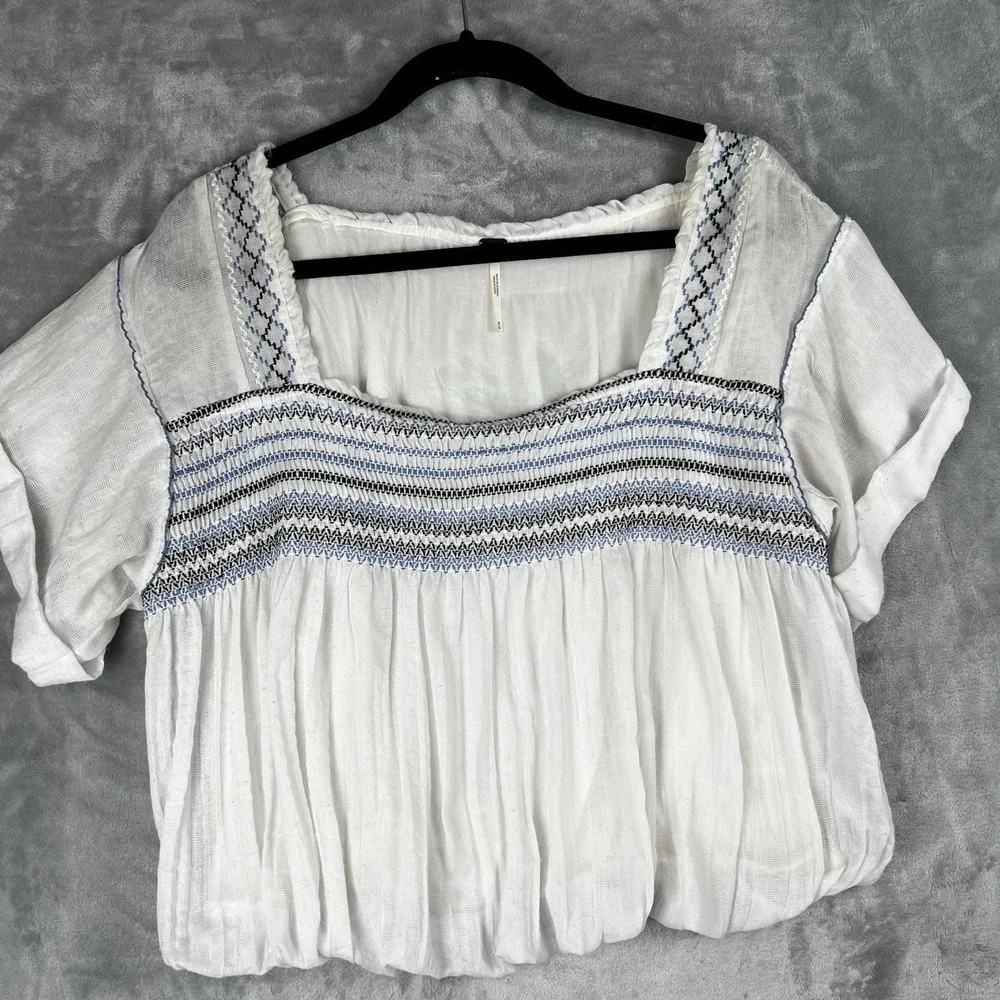 Free People Top Y2k Boho Medium Peasant Embroidered  Ruffle Prairie Crop